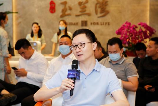 安居客全国副主编、安居客房产研究院首席分析师李震