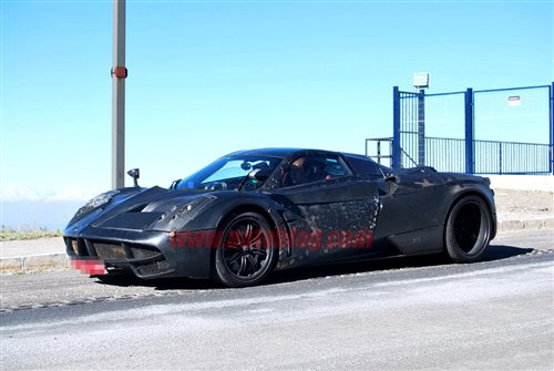 Using AMG special development power to re-expose pagani C9 spy photos of car home.